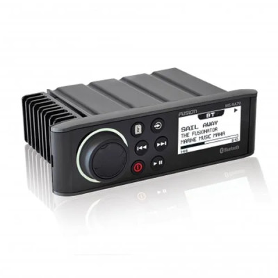 Garmin FUSION 70 námorné rádio s Bluetooth (NMEA 2000)